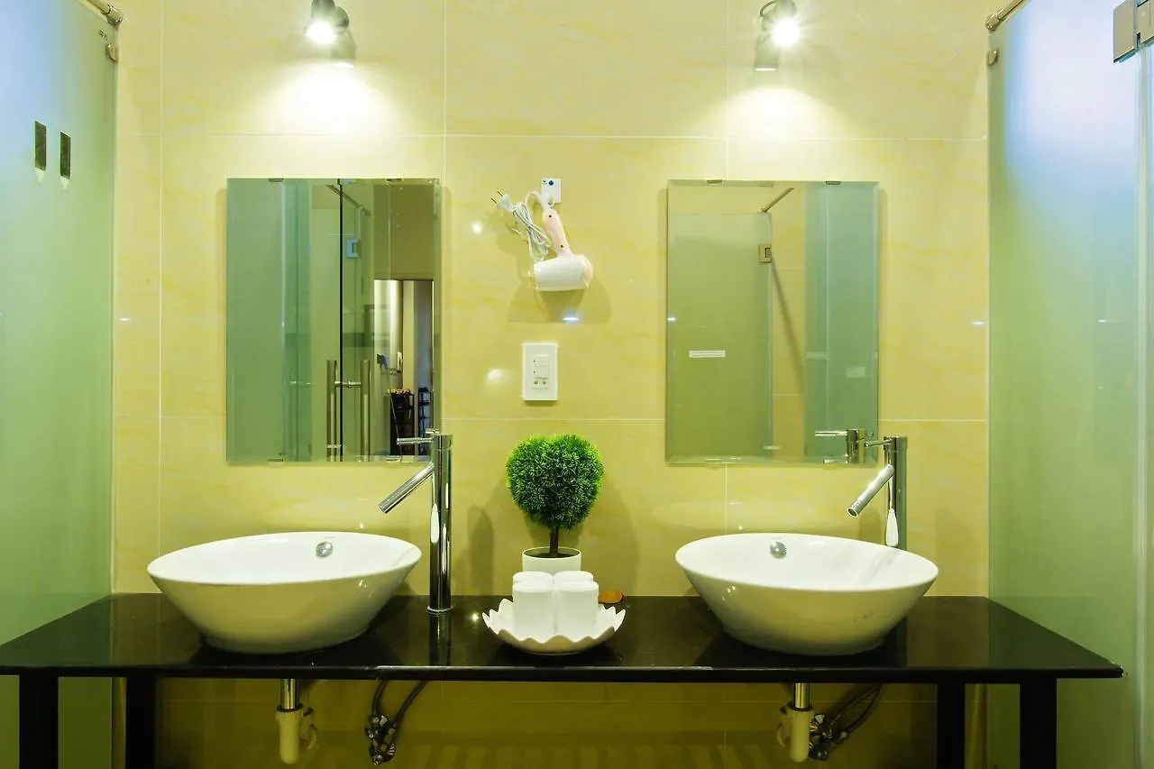 Tango Hostel Da Nang Vietnam