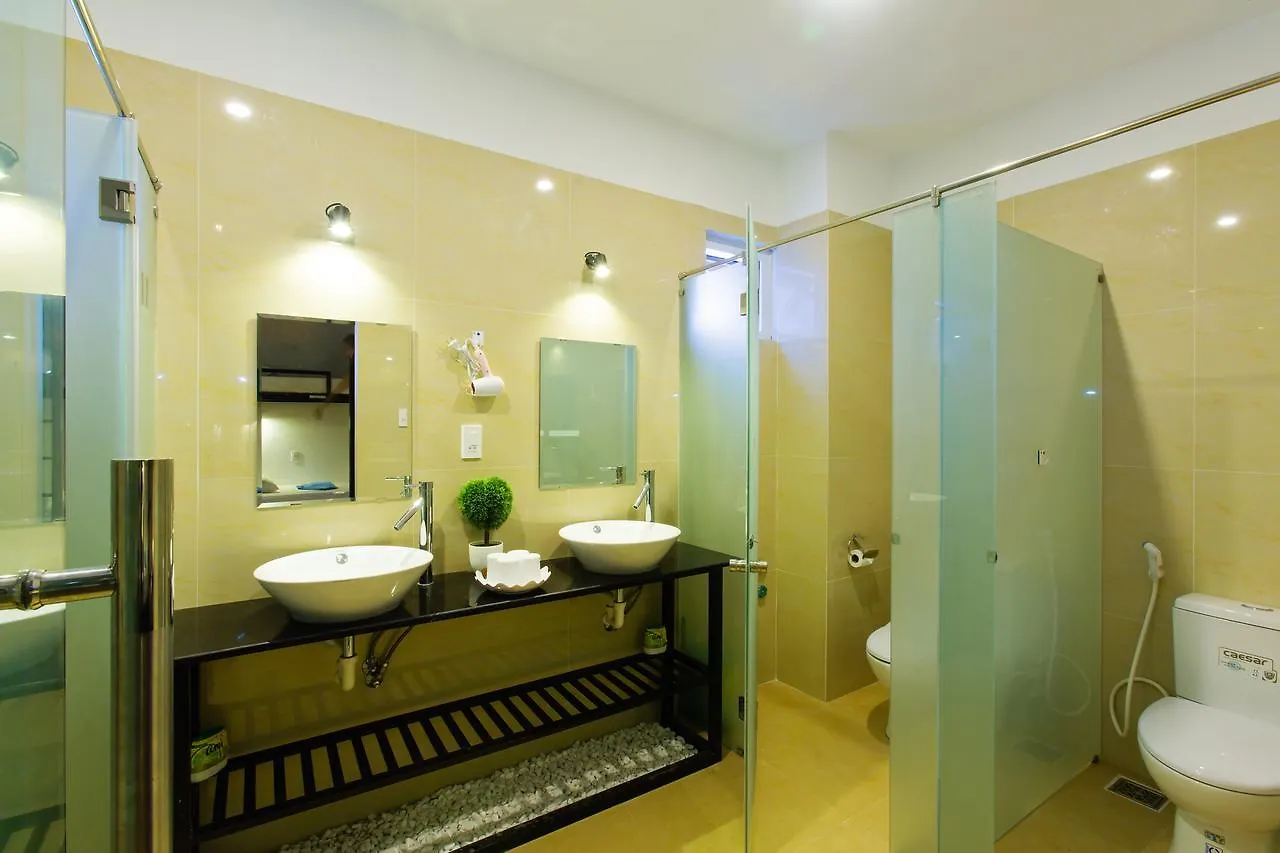 Tango Hostel Da Nang